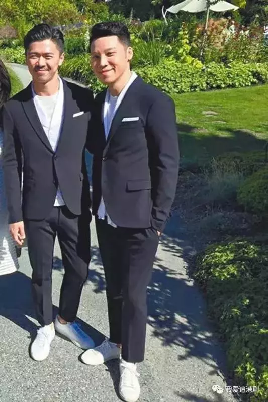 【原來他是Gay的】TVB第一個公開同性婚姻的演員, 是他鄭嘉穎的表弟, 最近他在《溏心風暴3》里演律師