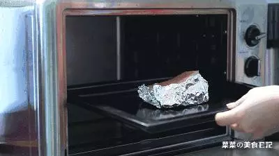 外皮酥脆(做脆皮豬肉)分享2個做脆皮豬肉的秘方,脆皮五花肉!
