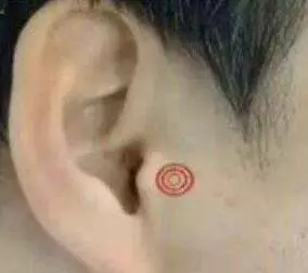 每天按腳5分鐘,血壓降了、腰不酸了、腿也不疼了