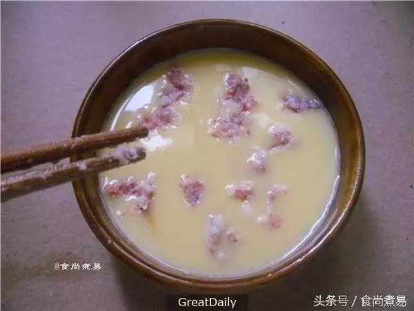 滑滑嫩嫩的肉末蒸水蛋,你真的會做嗎?我有小竅門!