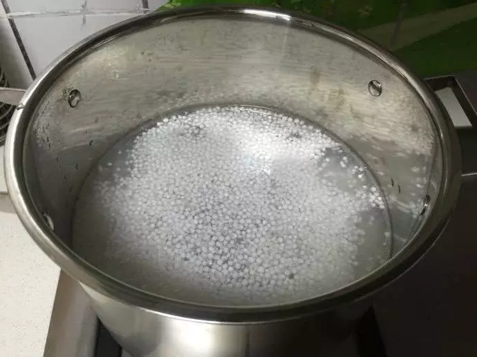 紫薯西米露自己動手做,甜甜糯糯,爽滑可口,孩子最愛吃!