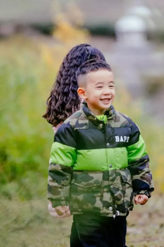 陳小春的兒子很會思考,小小年紀卻經常提各種問題考驗應采兒!