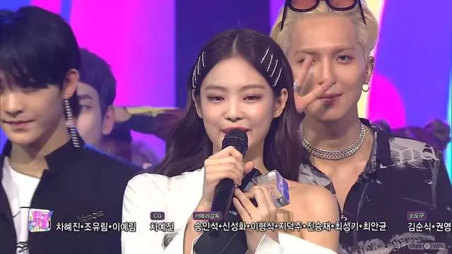 JENNIE BLACKPINK偷懶爭議後再奪一位 Encore舞台望消網友惡評