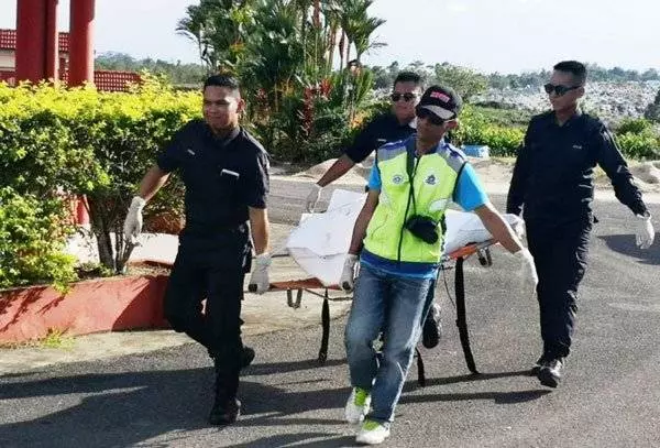 【此聞不能沉】債主討不到錢 父母墳前自焚身亡 | 中國報 China Press
