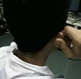 高血壓的人注意!每天按摩15下,幫助降低血壓,緩解頭暈耳鳴,為爸媽收好!