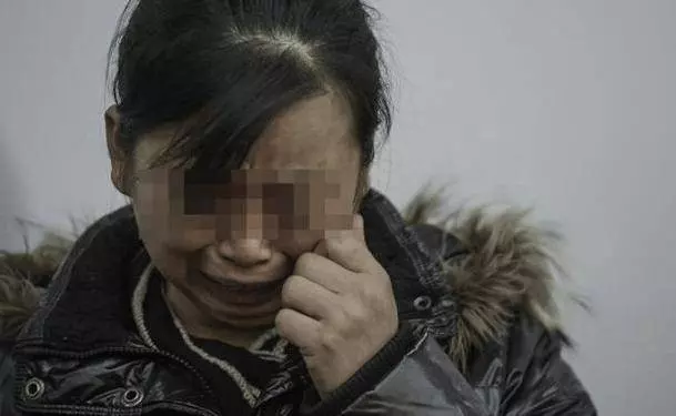 女子回娘家養胎,母親說沒空,第二天早上聽到廚房哭聲她愣住了