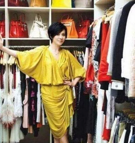 劉嘉玲上億豪宅曝光!家裡裝潢奢華到「猶如住在皇宮」 「古董家俱全進口」真正的富婆
