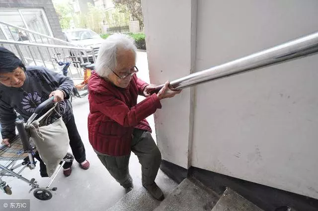 「芋頭+綠豆」太厲害,腰突、上下樓梯困難一抬腿疼痛,坐骨痛就用這招,用一個靈一個!