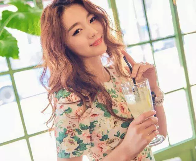 老 公 在 外 包 養 了 漂 亮 情 人,妻 子 知 道 後 回 答 讓 無 數 人 都 震 驚 了~~~