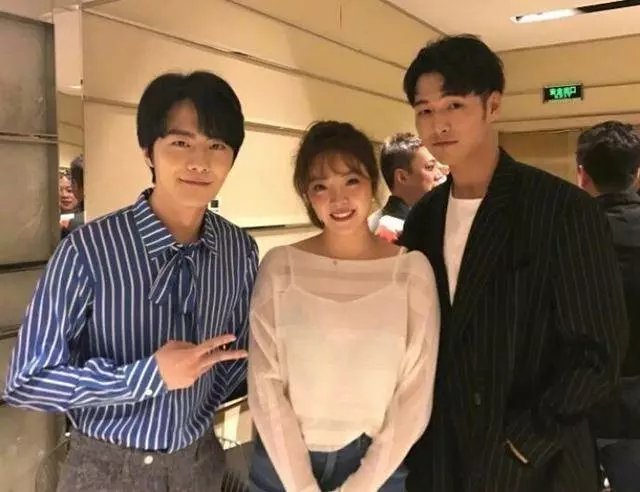 19歲擁有55億身價,娛樂圈都不敢惹她,就連成龍都不敢搭她的肩
