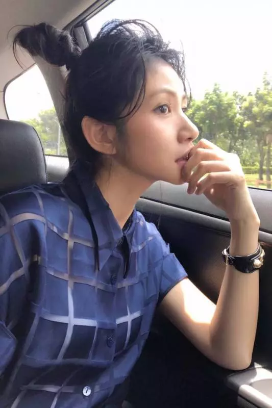 19歲結婚育有兒女,卻離婚收場...李千那經歷人生高低,如今「苦盡甘來」事業感情終兩得意~