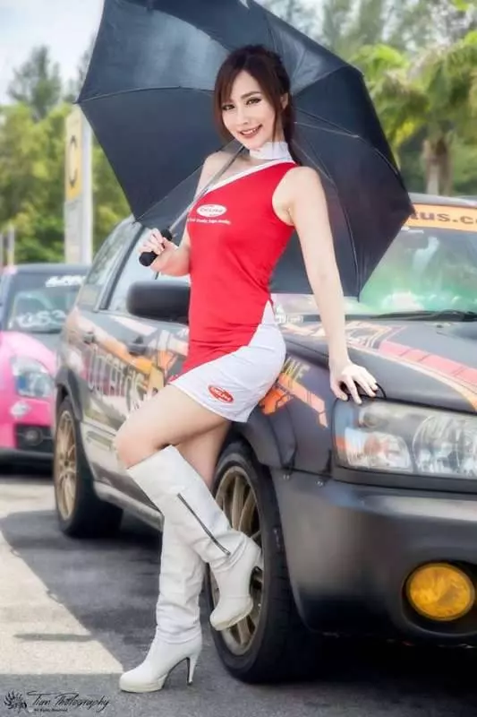 28歲美女車模K歌飆高音內傷 頭痛半身發麻,昏迷3天後不治
