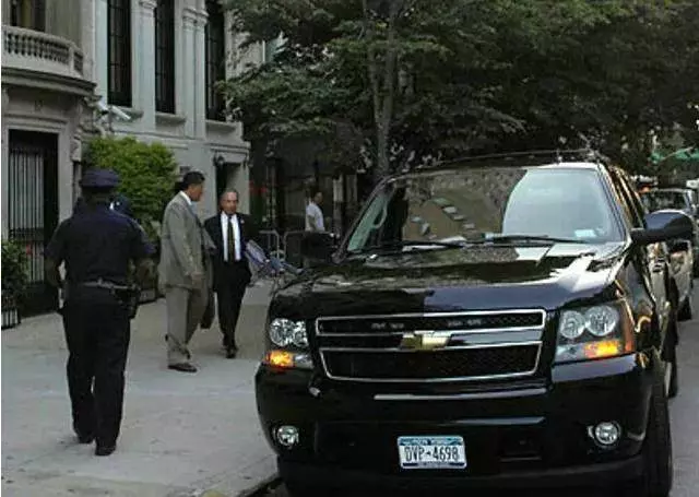【世界頂級富豪】都在開什麼樣的車?保時捷?蘭博基尼?統統都不是!