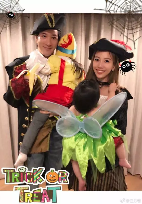 高學歷卻甘做「王力宏背後的女人」,還為愛冠夫姓!賢淑能幹的李靚蕾被丈夫稱為「Superwife」!