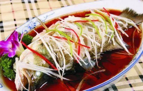 皮膚乾燥、出現皺紋有救嗎?緊緻皮膚需要4種營養素,缺一不可