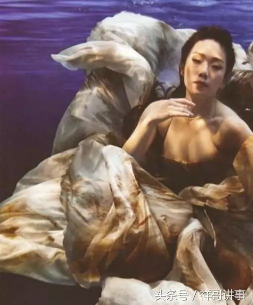 52歲林憶蓮近照,李宗盛為她拋妻棄子,如今為小鮮肉花錢不手軟~