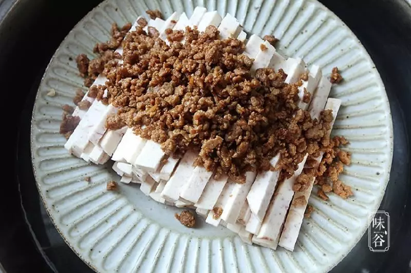 肉末蒸芋頭。營養不流失,粉香可口