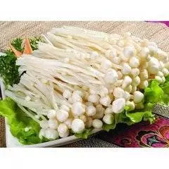 一直以來都切錯金針菇了!金針菇原來要這樣切,快學起來!