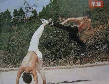 周星馳比甄子丹還能打?看完18年前這部電影我信了