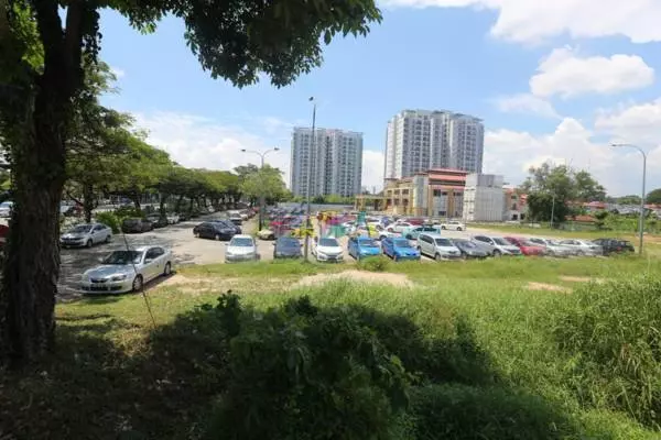 【馬勞越堤不安心】汽車摩托偷竊案頻生 馬勞想要有個安全的泊車場 !