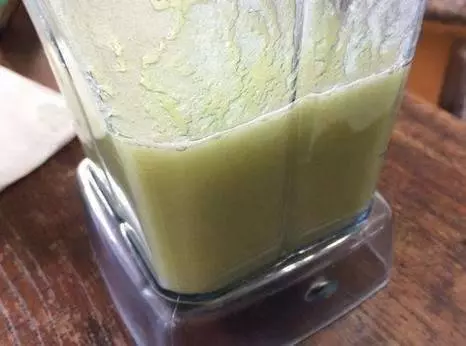 這是肺部「清道夫」,常抽菸的人每天喝一杯,清除肺部的垃圾毒素