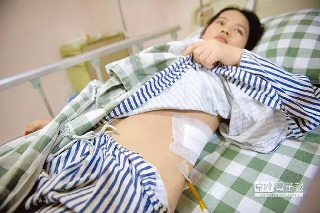 她體檢才發現「自己的右腎不見了」,老公冷笑:「你12年前嫁妝給太少」意外揭穿可怕陰謀~