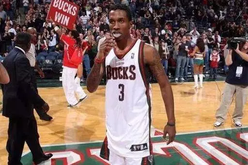 被NBA裁員 被CBA裁員 新工作又丟了 20歲砍下55分的天才少年