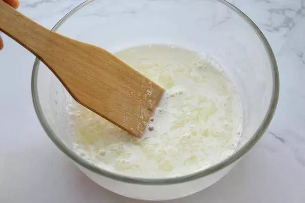 1塊豬肉加1勺番茄醬,簡單幾步就做出老少皆宜的開胃下飯菜,外酥裡嫩,酸甜可口!