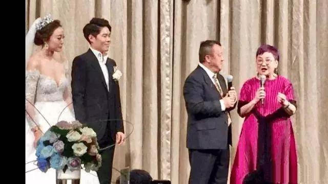 藍潔瑛死後風波再起,曾志偉終於首次公開露面!