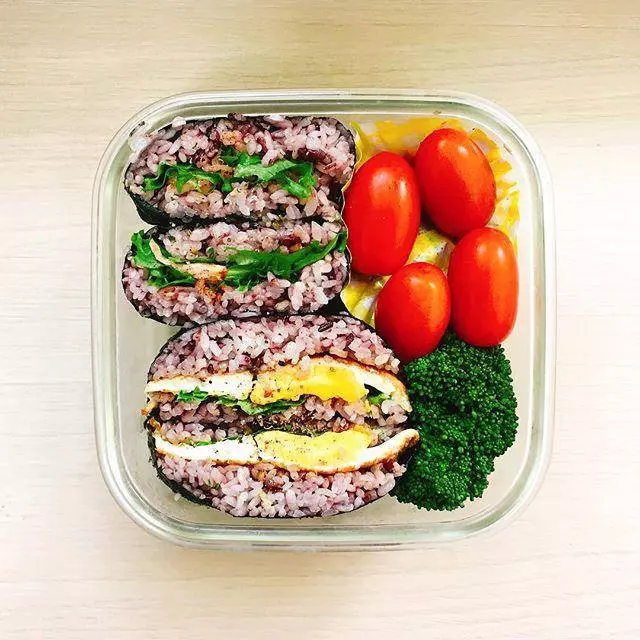 30個讓您愛上的減肥食譜,月甩8公斤!五穀飯、花椰菜、四季豆(烏龜豆)、香煎雞胸肉、水煮蛋& 小番茄們