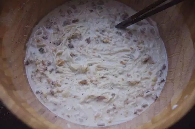 阿基師的經典廣式蘿蔔糕做法,蘿蔔做的比肉香,香甜軟糯很好吃,做法也簡單!