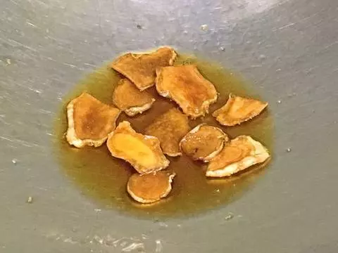 三杯雞在家應該怎麼做?阿基師毫不保留分享秘訣,味道香醇,簡單易學!
