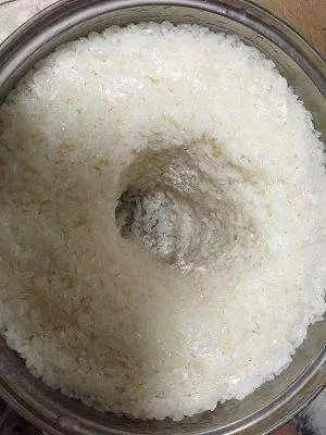 自製糯米酒,做法簡單,對人體好處多,補氣養血,驅寒祛濕 ~