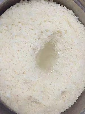 自製糯米酒,做法簡單,對人體好處多,補氣養血,驅寒祛濕 ~