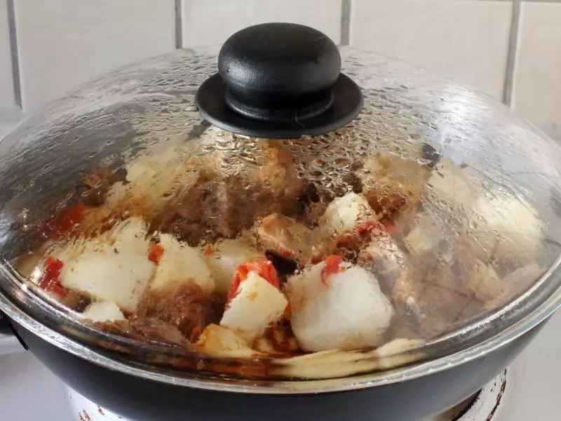 羊肉「最好吃」的做法,不加一滴油,酥爛鮮美又多汁,絕無膻味!