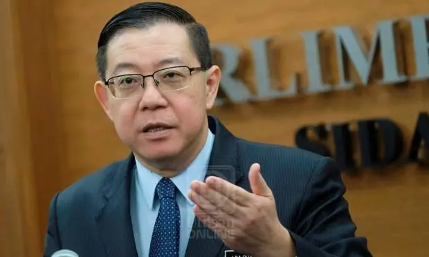 大馬史上最強的部長【在國會短短几分鐘就完成】真的的太厲害了
