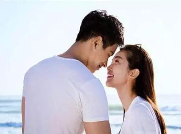 6對幸福「姐弟戀明星」老婆美得像女神,最大年齡相差16歲:愛情不分年齡!