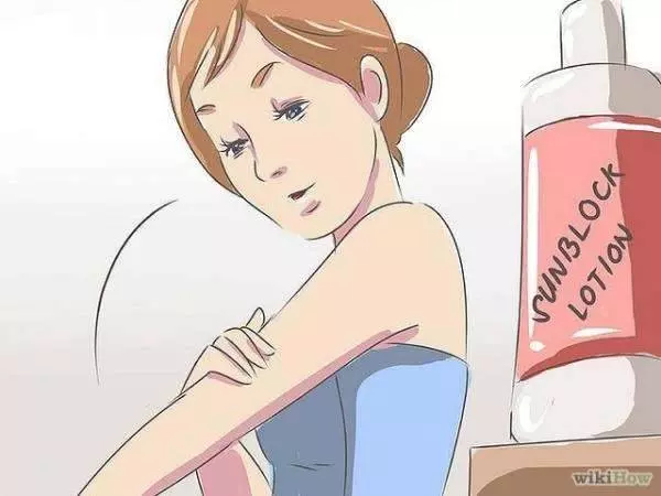 一個女人看起來老不老?就看這14個生活習慣,洗臉時…