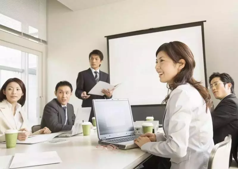 有才的人全敗給「傲」,平庸的人皆輸在「懶」~