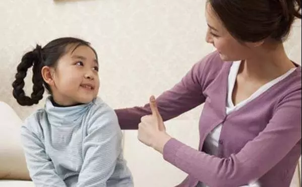 孩子長大了會疏遠的父母,大多都有這3個特徵,教育專家:還真不能怪孩子!