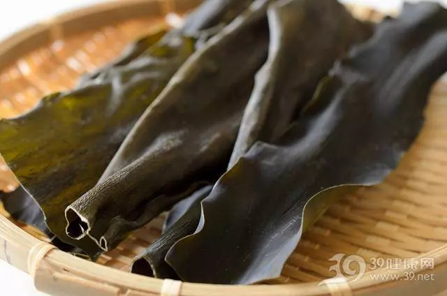 黑豆才是低調的「養生高手」!這種吃法,功效翻倍!