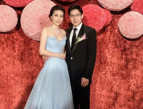 郭晶晶5歲兒子近照,簡直是翻版霍英東,難怪一出生就獲1億基金