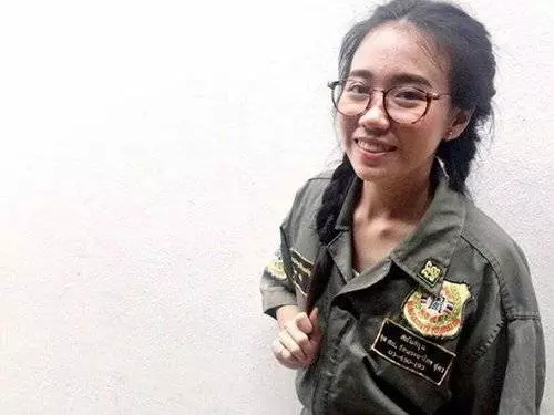 【視頻】泰國美女身著短裙救人,被一些網民批評:「姿態不雅!」!!