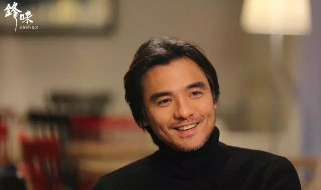 42歲舒淇這樣穿,超越同台女星,網友:難怪馮德倫這麼愛她!