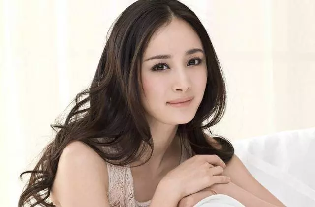 劉愷威前任曝光,長相驚為天人,網友:怪不得連楊冪都嫉妒了!