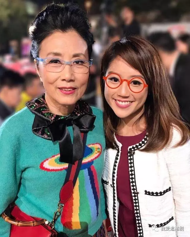 她曾演《溏心風暴》少年鍾嘉欣，沒想到10年後如今變「美女主播」！顏值堪比港姐
