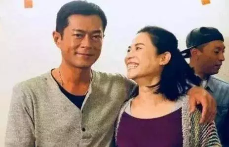 古天樂宣萱活動同框,舉止親密惹人懷疑,網友喊話在一起