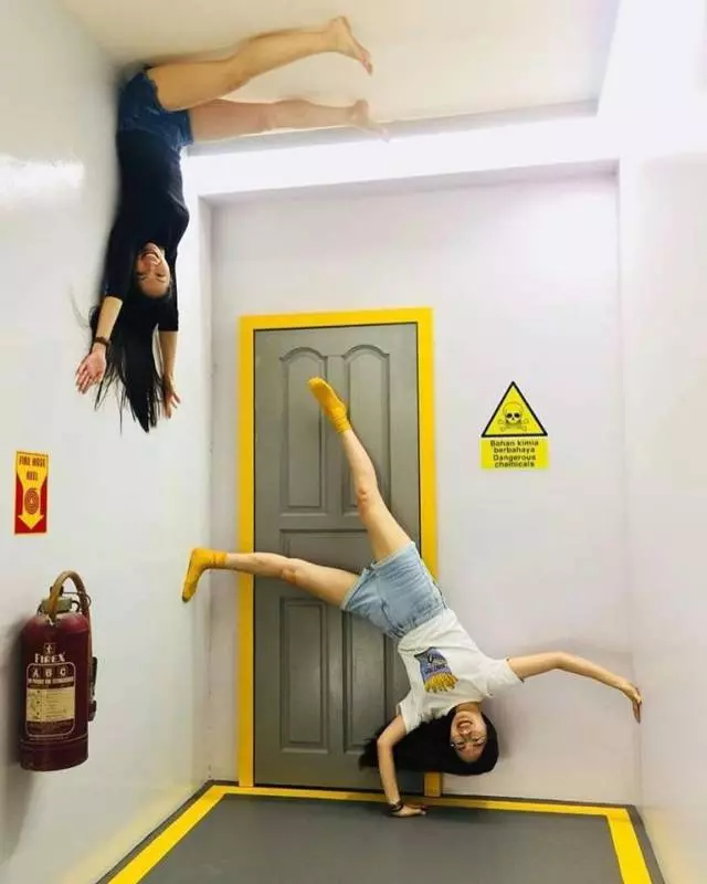 怡保又有新地方去了！「怡保顛倒世界」！這個學校假期一定要帶小朋友去看看！