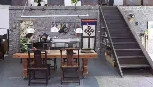 判斷一個男人以後窮還是富,只看這4點!尤其是第4點