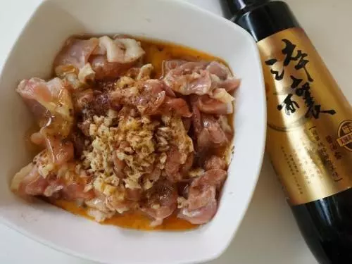 阿基師秘制臺式鹹酥雞,香酥的口感,一點都不油膩!!